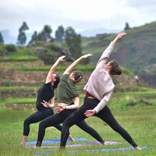 Holistic hike in Cusco: yoga, meditation and immersion in ice water